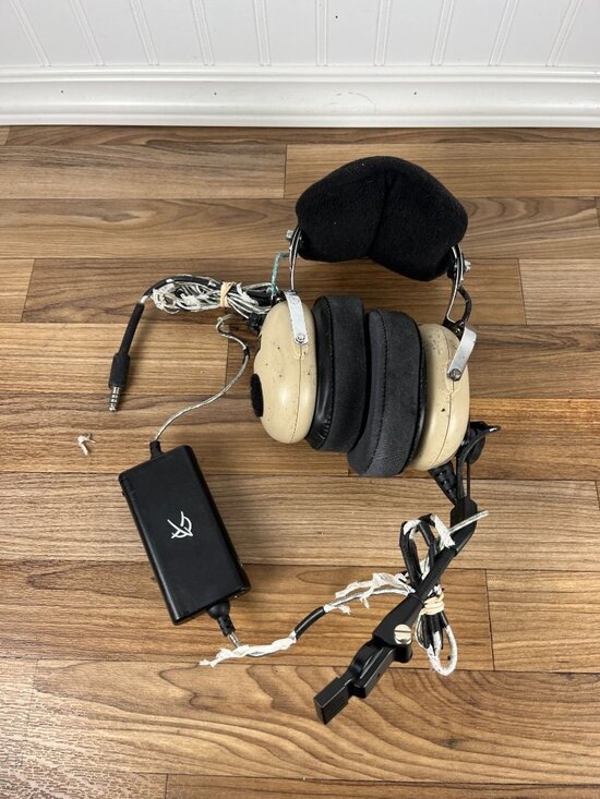 Other - E-13 ANR Flightcom Military Headset With Case And Manual E13 UNtested AS-IS